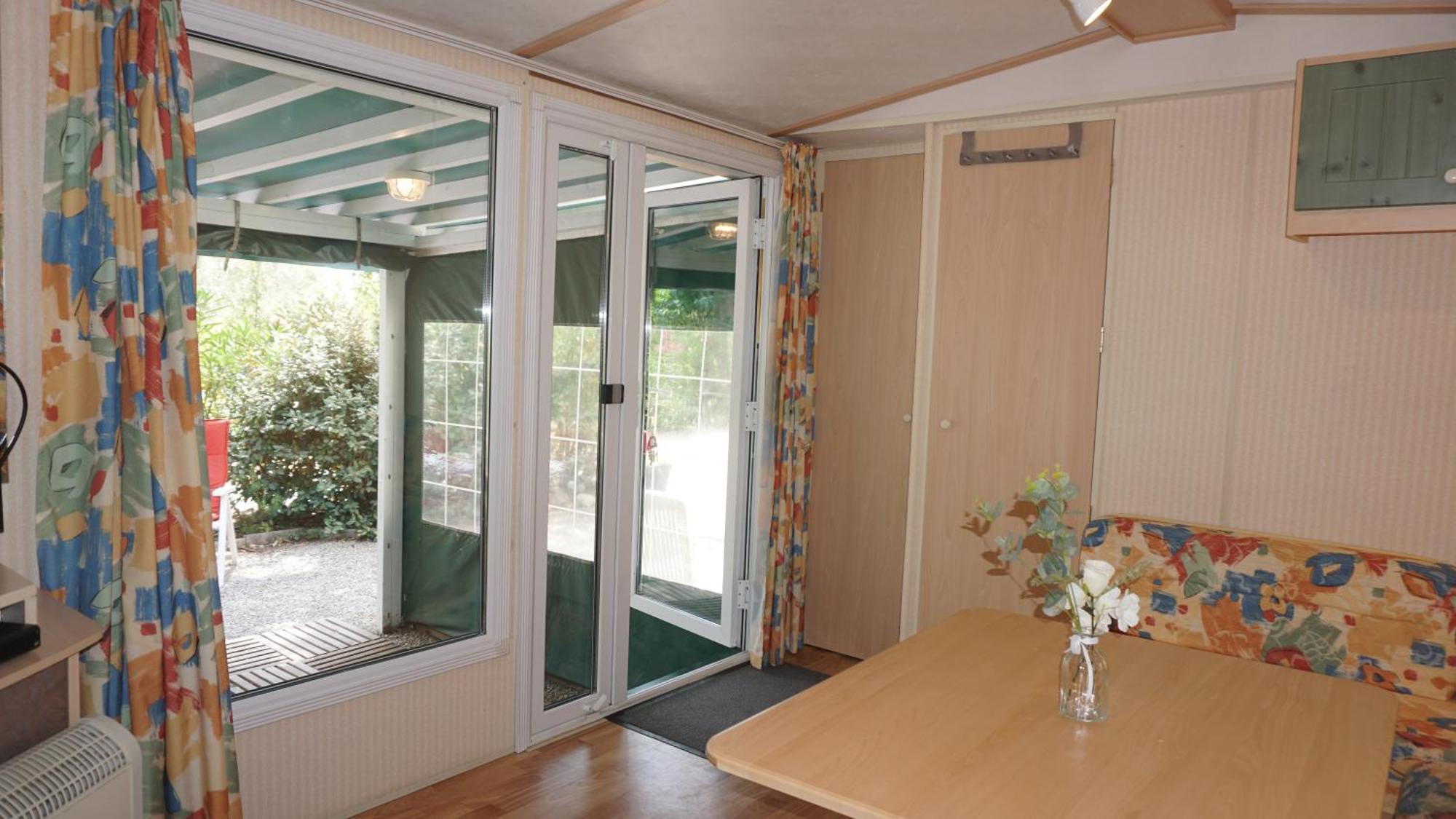 Chalets Met Buitenkeuken Op Camping Lei Suves - Joycasa Roquebrune-sur Argens Zimmer foto